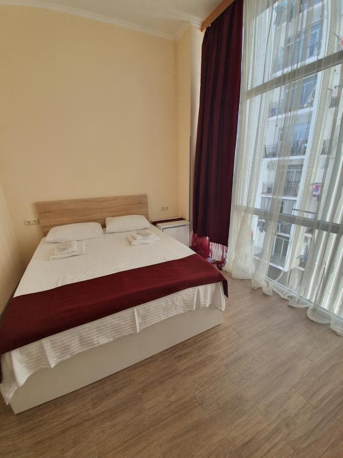 Blossom Hotel 바투미 외부 사진