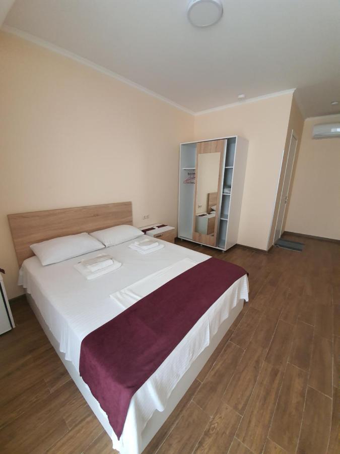 Blossom Hotel 바투미 외부 사진